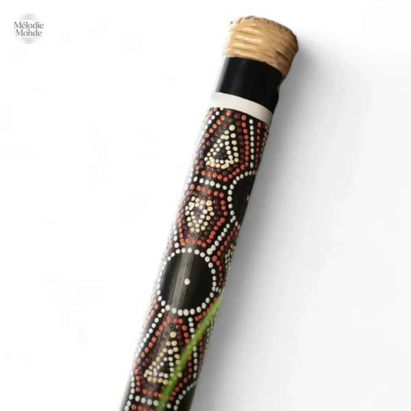 Instrument de musique à percussion en bambou