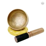 Bol tibétain décoré de la Fleur Tshan, artisanat traditionnel