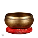 Bol tibétain fait main avec motifs en Sanskrit