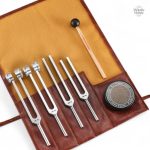 Thérapie sonore avec diapasons de qualité