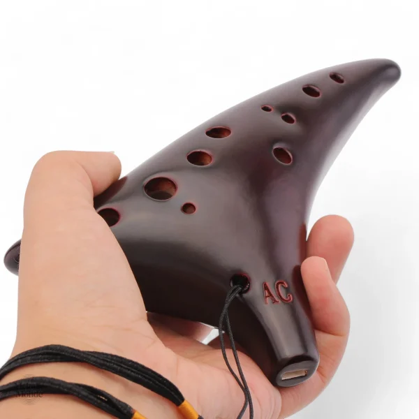 Ocarina Zelda, céramique, instrument emblématique du jeu